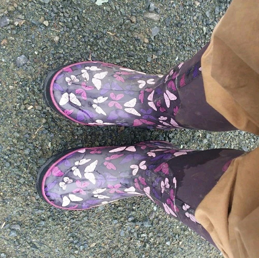 Meet your Posher, Emily